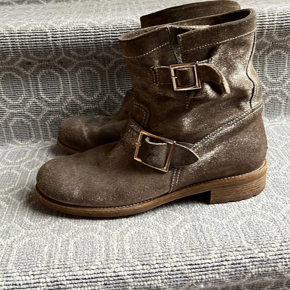 Jimmy Choo Combat Boots, Tan Suede & Gold/Metallic Details &Buckles sz 39.5 / 9